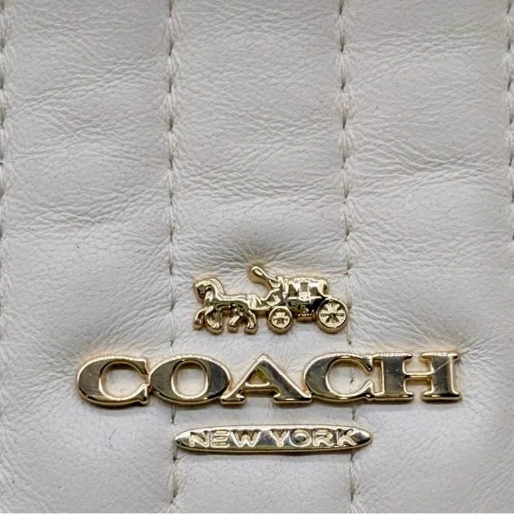 COACH Cream Linear Quilted Flap Belt Bag / Crossbody with Gold Chain - Picture 4 of 9